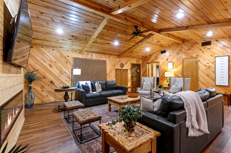 Cabins (United States of America, Broken Bow, Oklahoma)