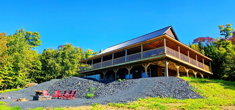Cabins (United States of America, Greenville, Maine)