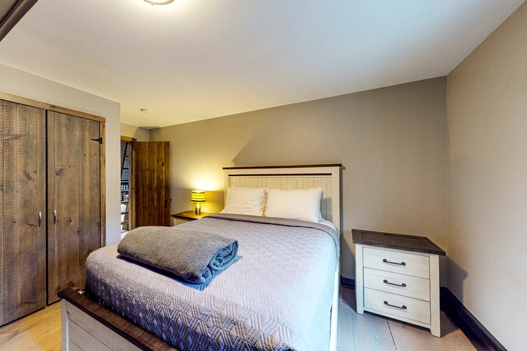 Cabins (United States of America, Greenville, Maine)