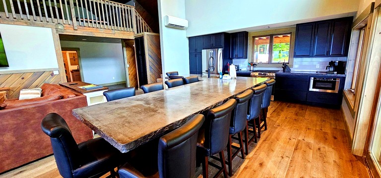 Cabins (United States of America, Greenville, Maine)