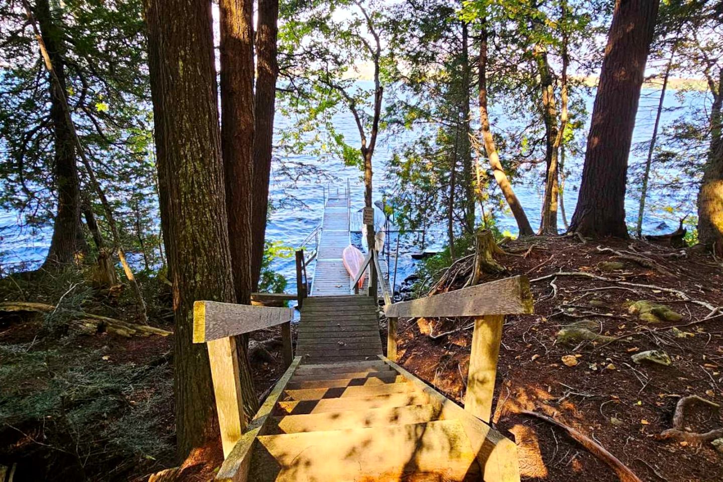 Wonderful Cabin with Ping Pong Table and Lave Views in Maine