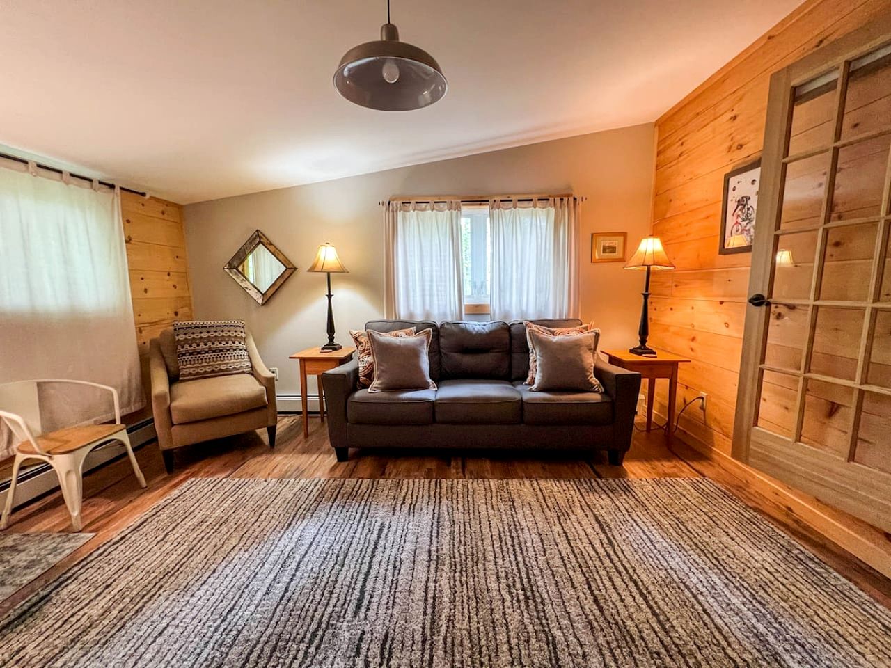 Wonderful Cabin with Splendid Living Areas in New Hampshire