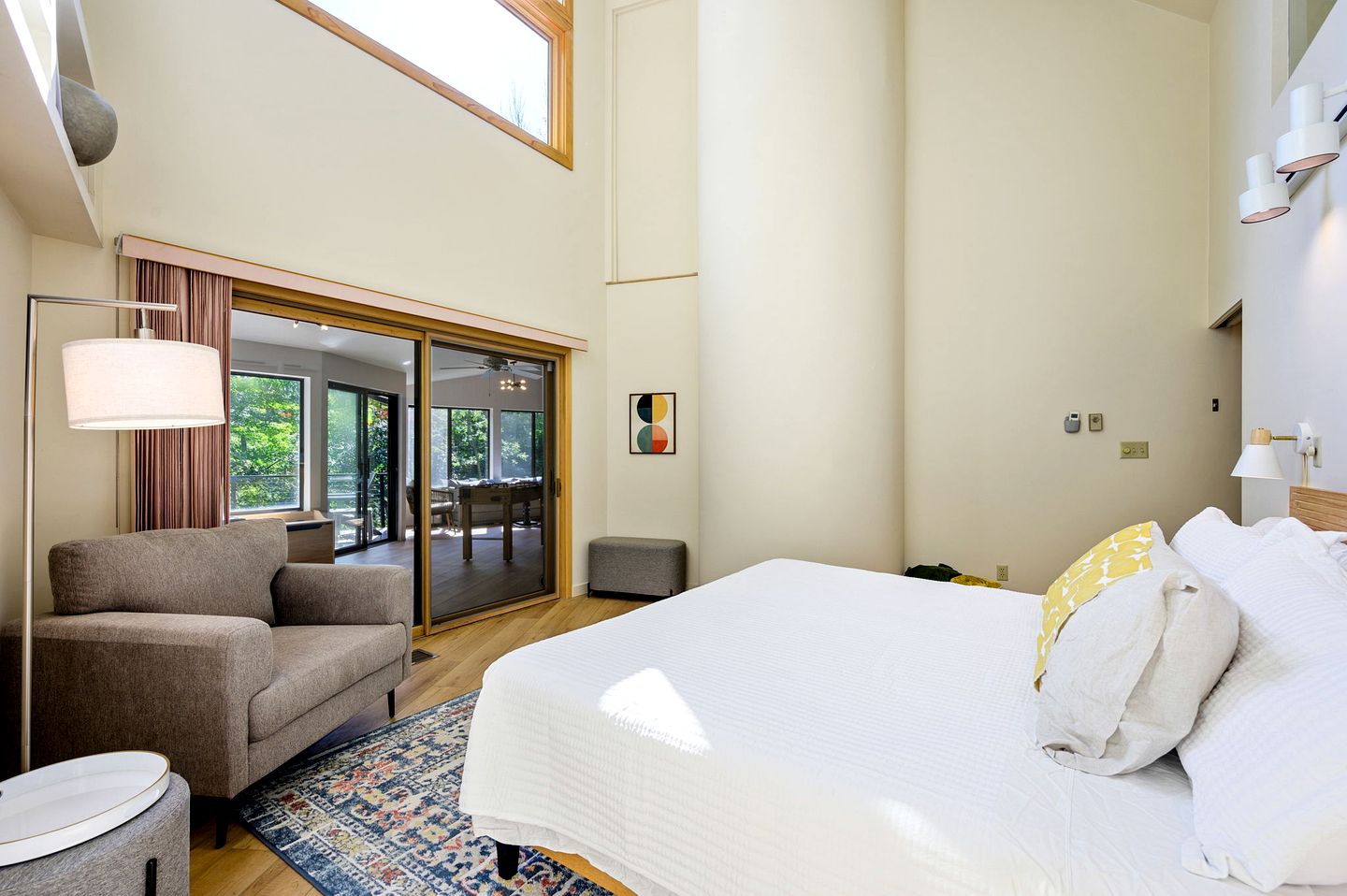 Wonderful Coast Cottage Beautifully Design in Wisconsin