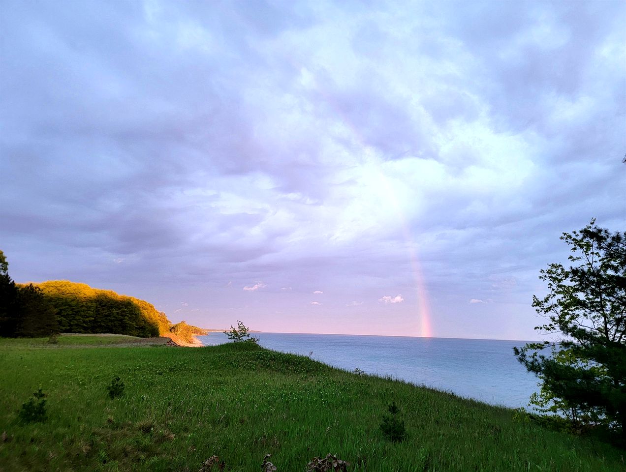 Wonderful Cottage with Lake Access and Great Views in Moran, Michigan