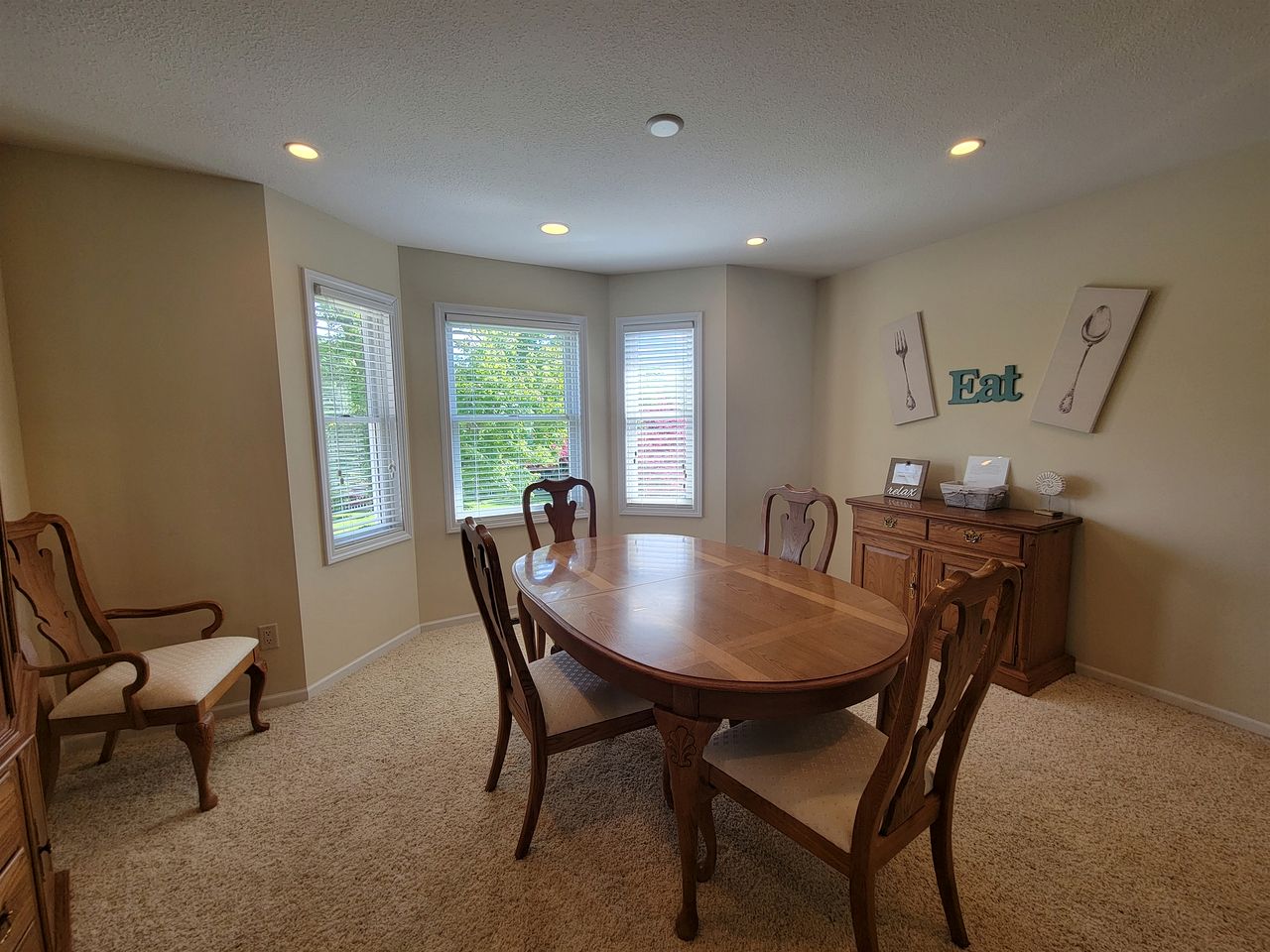 Wonderful Cottage with Lake Access and Great Views in Moran, Michigan