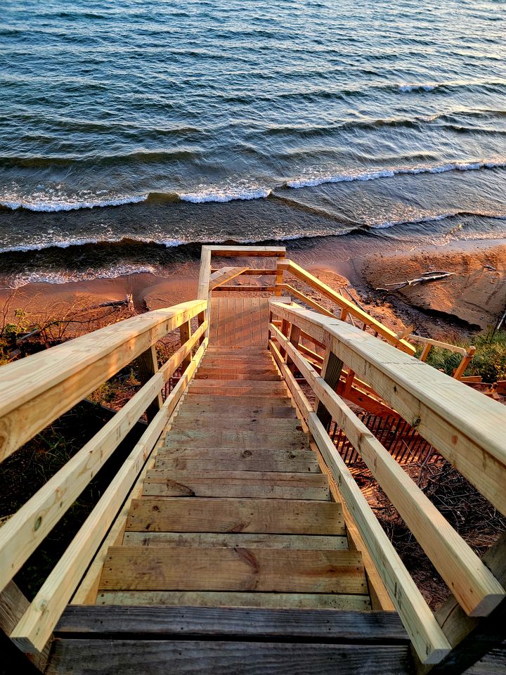 Wonderful Cottage with Lake Access and Great Views in Moran, Michigan