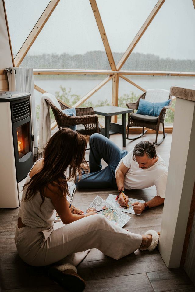 Wonderful Dome Retreat with Hot Tub for Glamping in Flatlands, New Brunswick