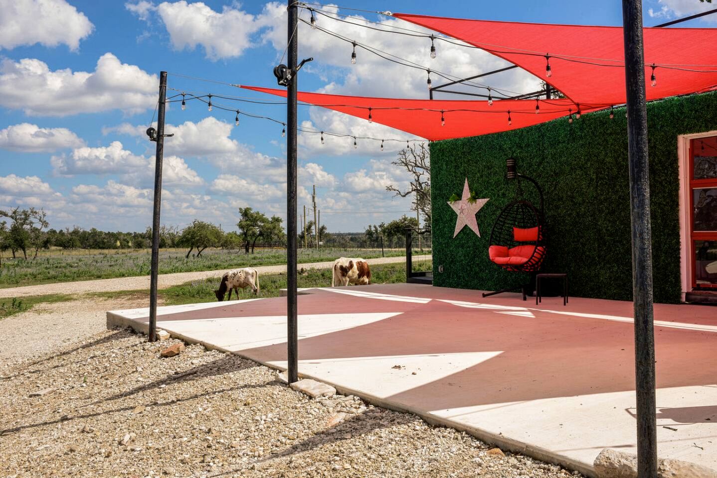 Wonderful Secluded Container in Fredericksburg, Texas