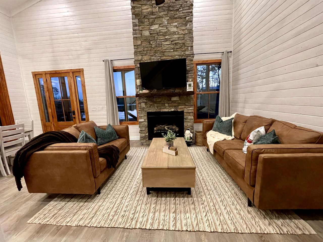 Wonderful Tiny Cabin Ideal for Small Groups in Tennessee