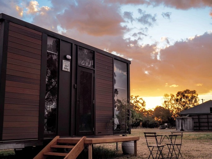 Tiny Houses (Australia, Mangoplah, New South Wales)