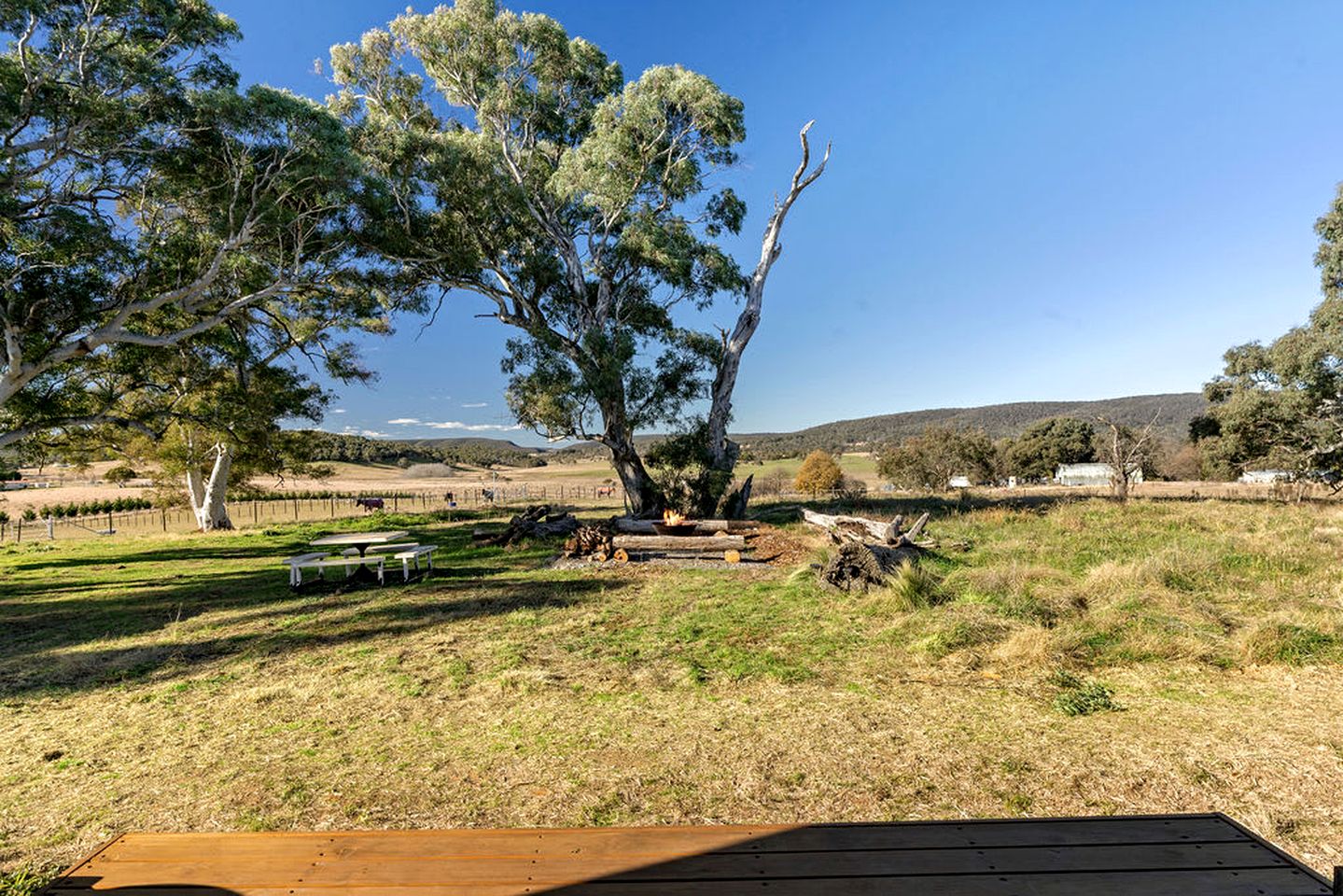 Wonderful Tiny House with Stunning Sights and Fire Pit in Towrang, New South Wales