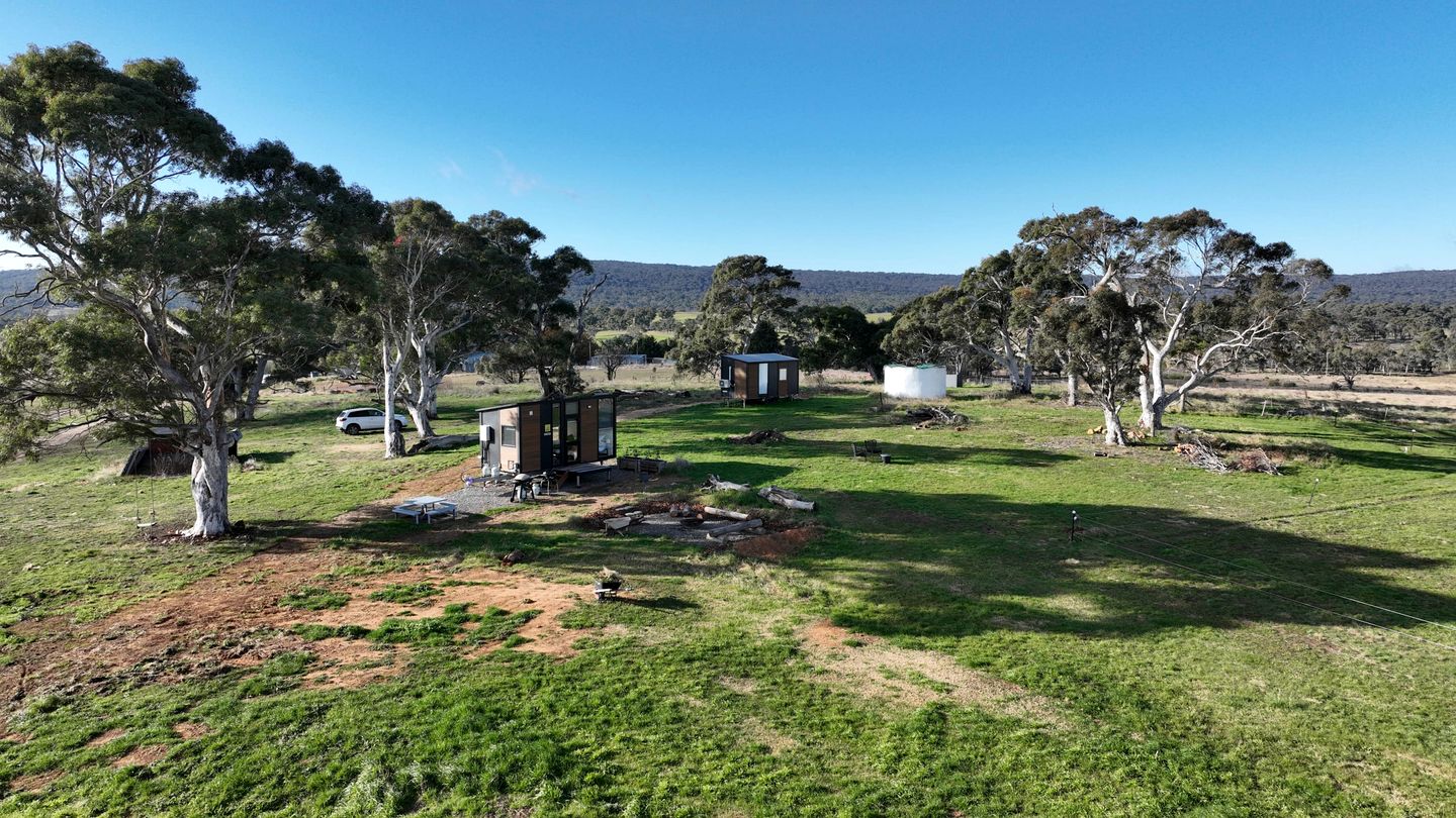 Wonderful Tiny House with Stunning Sights and Fire Pit in Towrang, New South Wales