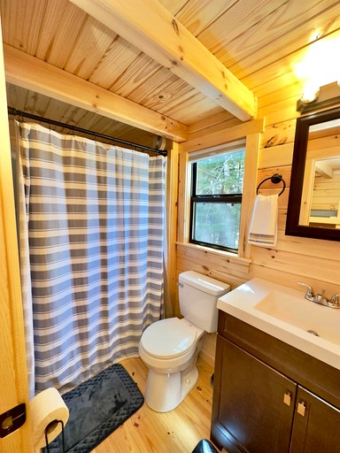 Cabins (United States of America, Steuben, Maine)