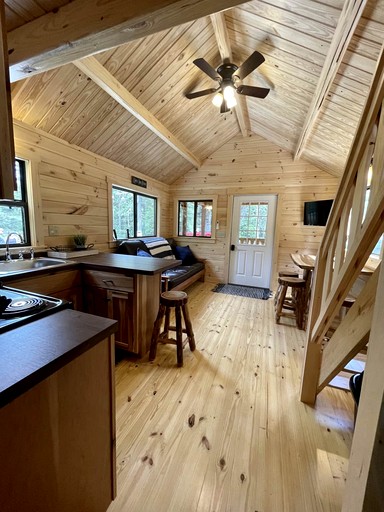 Cabins (United States of America, Steuben, Maine)