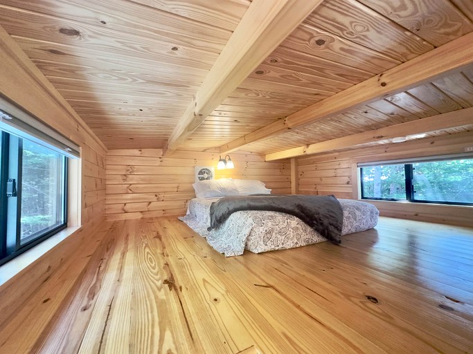 Cabins (United States of America, Steuben, Maine)