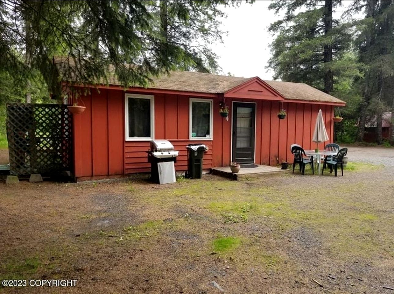Cabins (United States of America, Seward, Alaska)