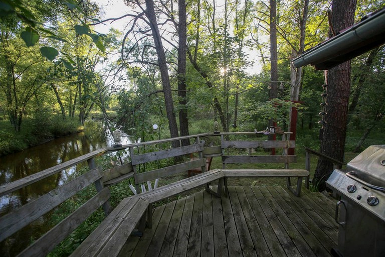 Cabins (Grantsburg, Wisconsin, United States)