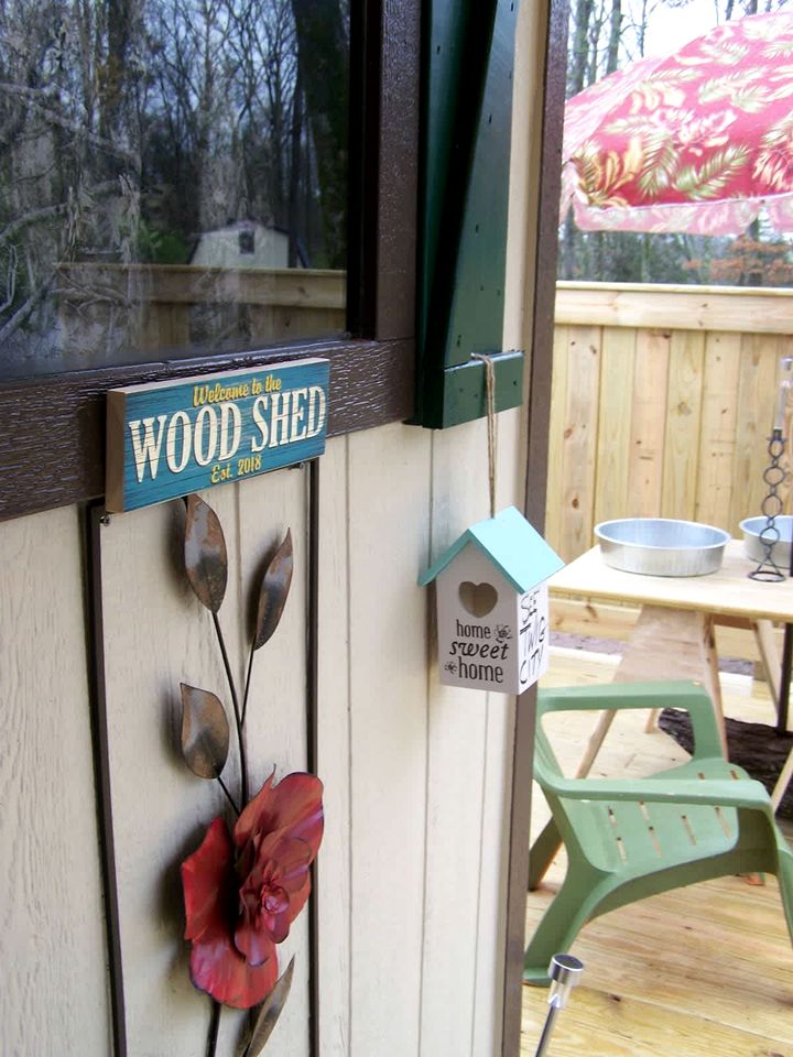 Cozy Wood Shed Tiny House Near Old Hickory Lake w/ Full Kitchen, Fire Pit & Breakfast