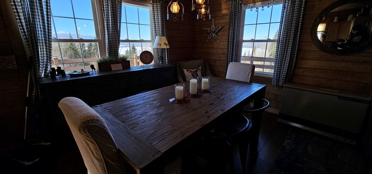 Cabins (United States of America, Greenville, Maine)