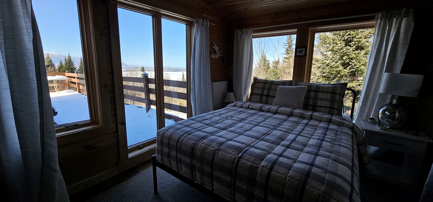 Wooden Cabin with Breathtaking Landscape and Lake Views in Maine