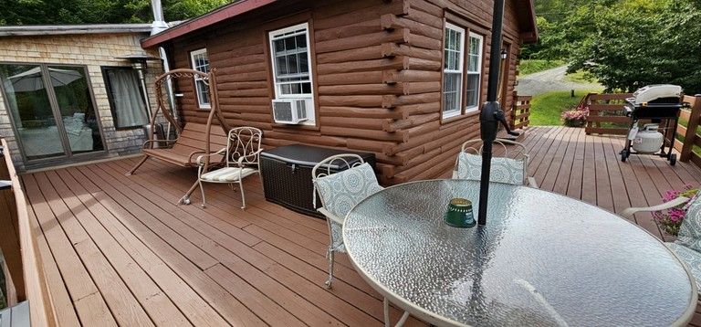 Cabins (United States of America, Greenville, Maine)