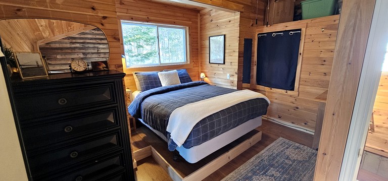 Cabins (United States of America, Greenville, Maine)