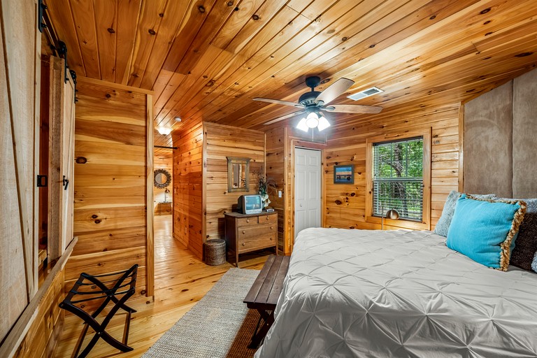 Cabins (United States of America, Mentone, Alabama)