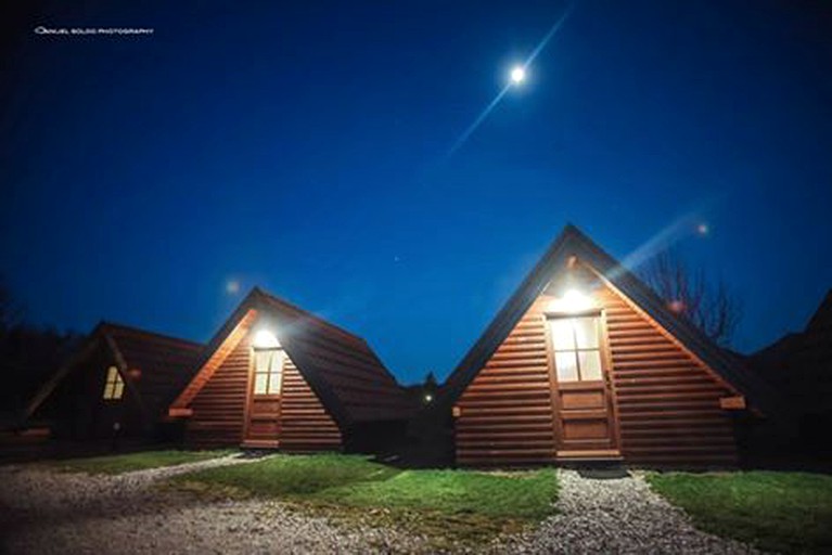 Cabins (Gospić, Lika-Senj, Croatia)