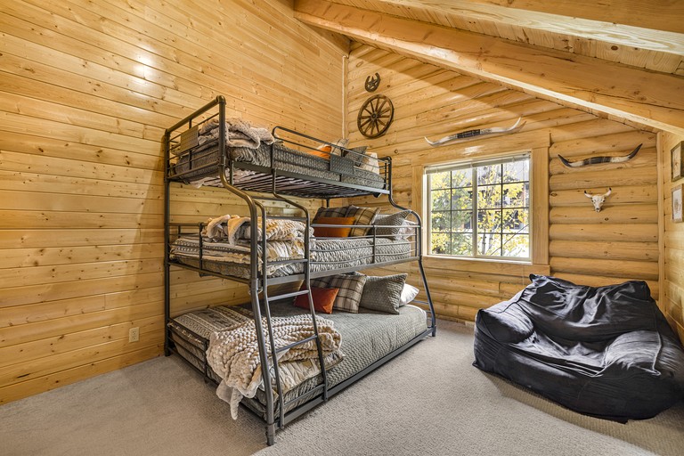 Cabins (United States of America, Island Park, Idaho)