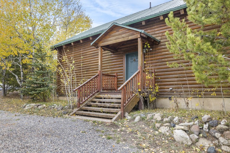 Cabins (United States of America, Island Park, Idaho)