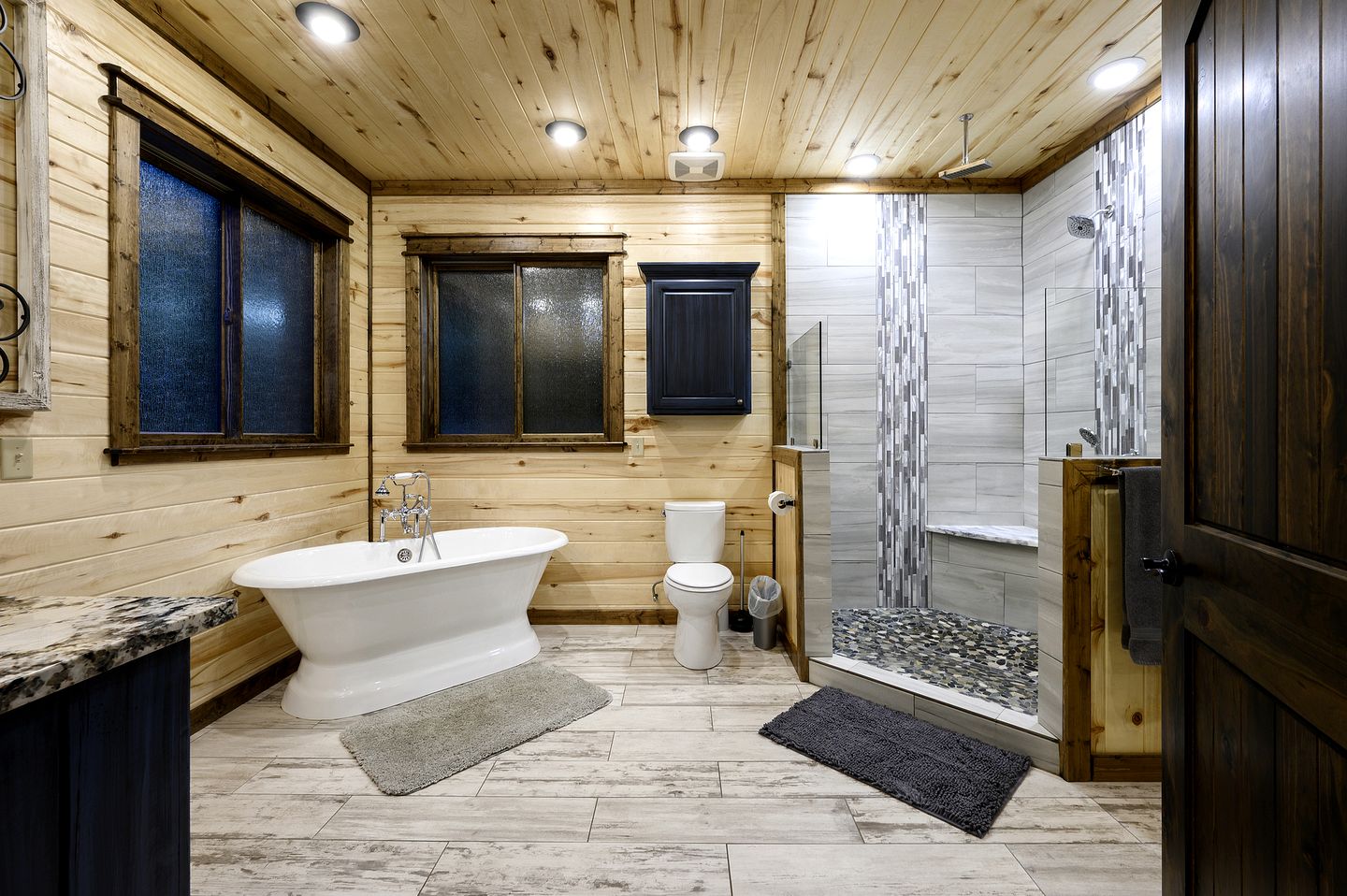 Modern Two-Story Cabin with Hot Tub, Game Loft & Fire Pit in Southeast Oklahoma