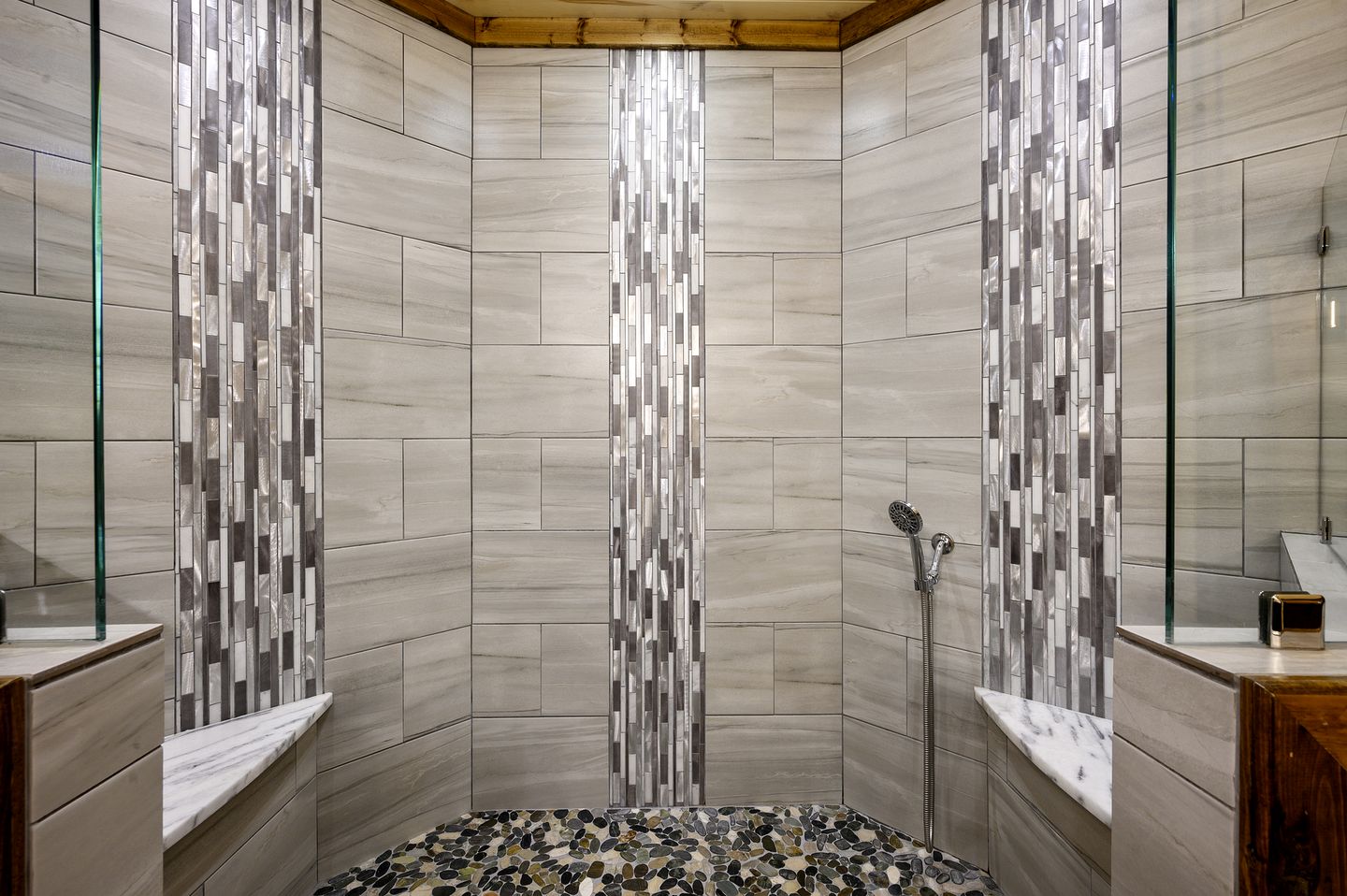 Modern Two-Story Cabin with Hot Tub, Game Loft & Fire Pit in Southeast Oklahoma