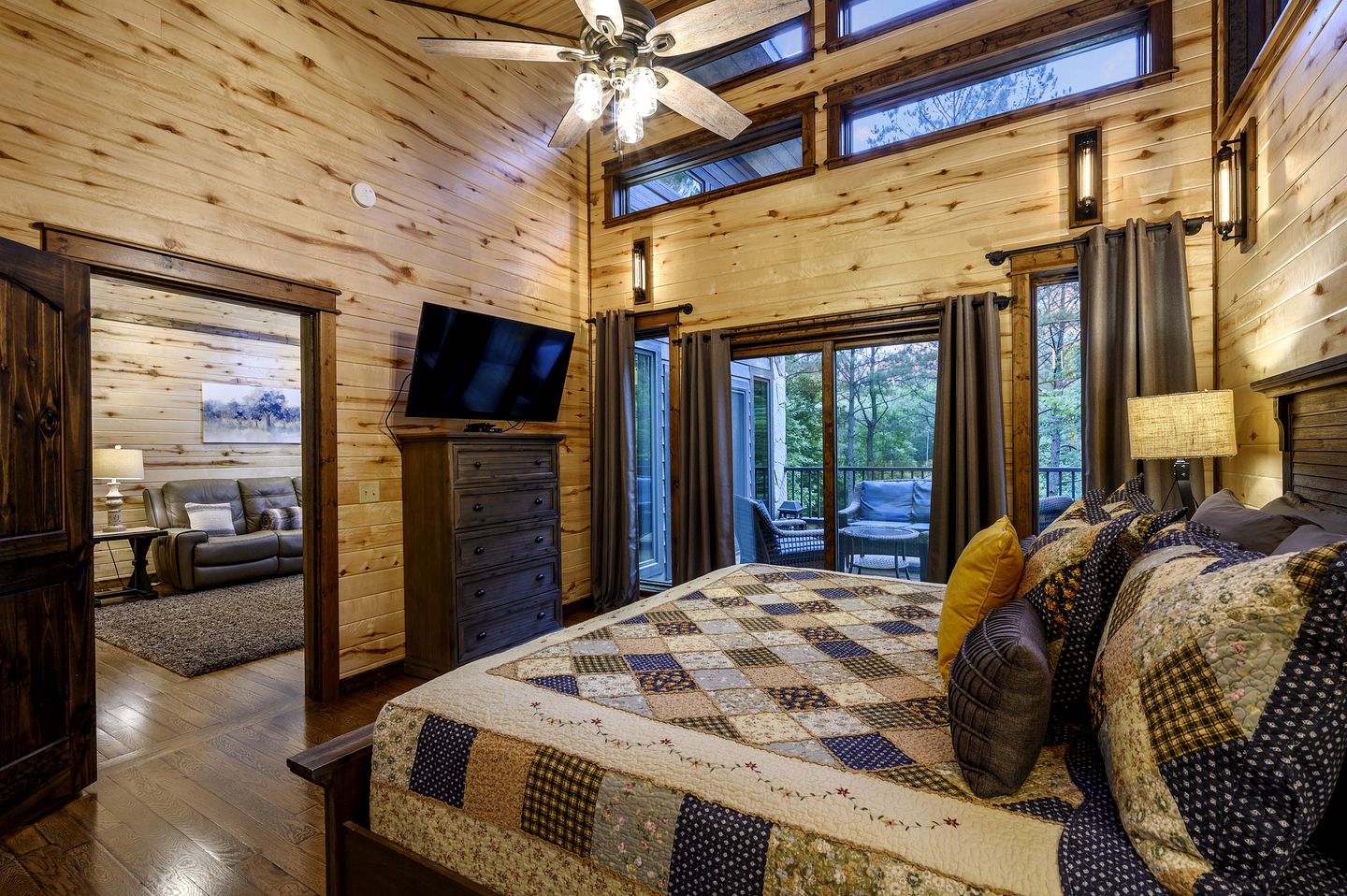 Modern Two-Story Cabin with Hot Tub, Game Loft & Fire Pit in Southeast Oklahoma