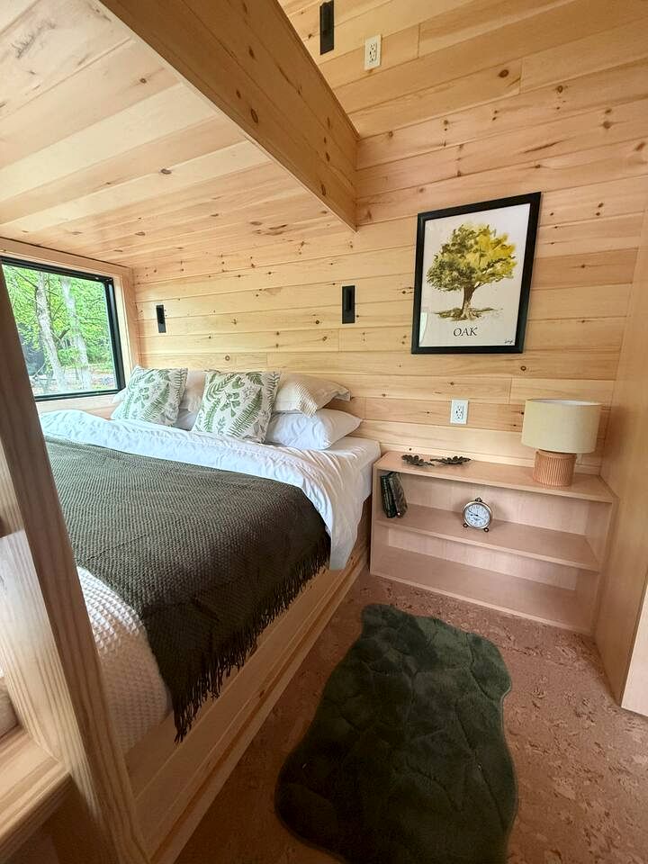 Woodland Tiny Home with Panoramic Views in Pennsylvania Stay