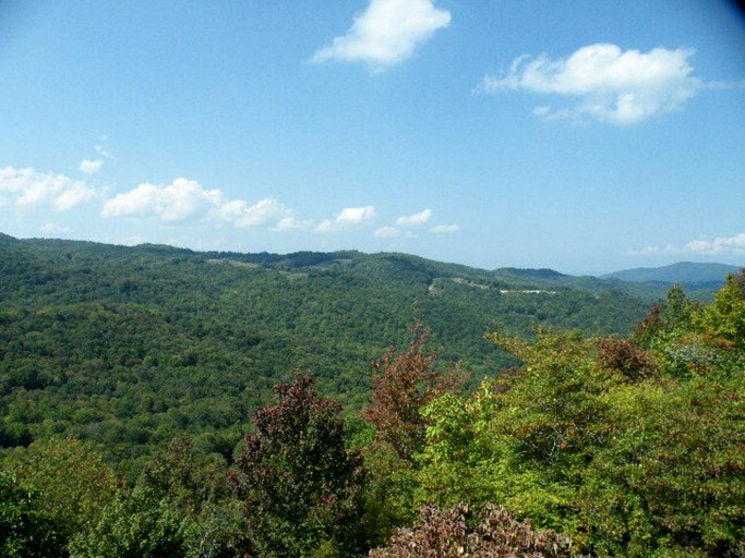 Cabins (Beech Mountain, North Carolina, United States)