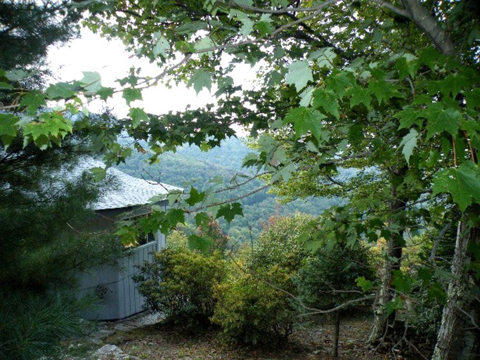 Cabins (Beech Mountain, North Carolina, United States)