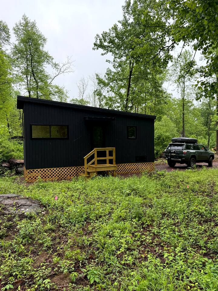Minimalist Escape for 2 in a Cozy Cabin with Serene Vibes in Pennsylvania