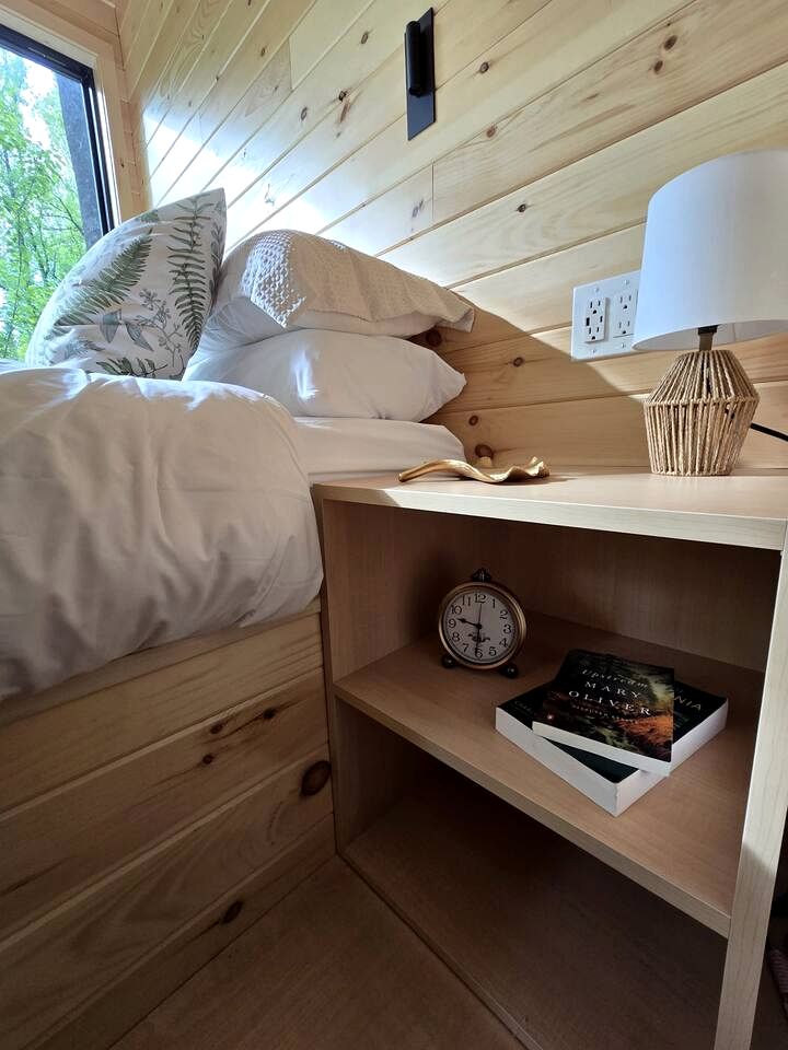 Minimalist Escape for 2 in a Cozy Cabin with Serene Vibes in Pennsylvania