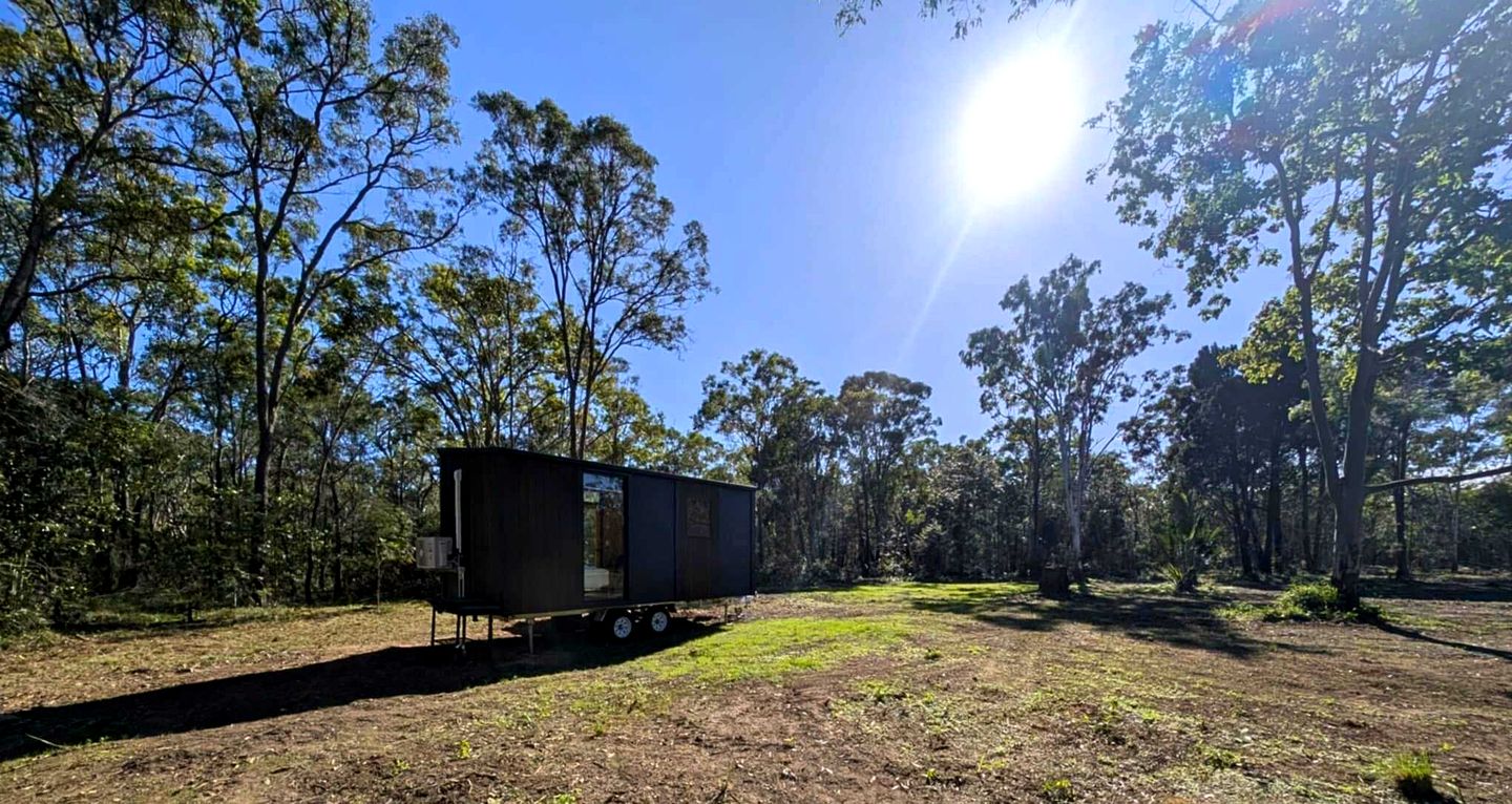 Serene Tiny Home Retreat with Wildlife Farm Stay Near Hervey Bay, Queensland