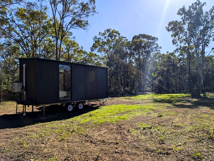 Serene Tiny Home Retreat with Wildlife Farm Stay Near Hervey Bay, Queensland