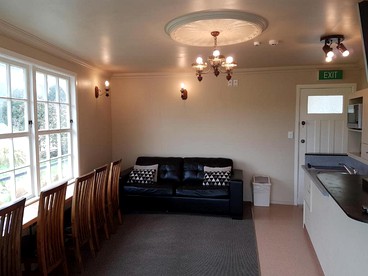 Superb Glamping Accommodation on a Historic Ship in the Waikato Region, North Island photo 5