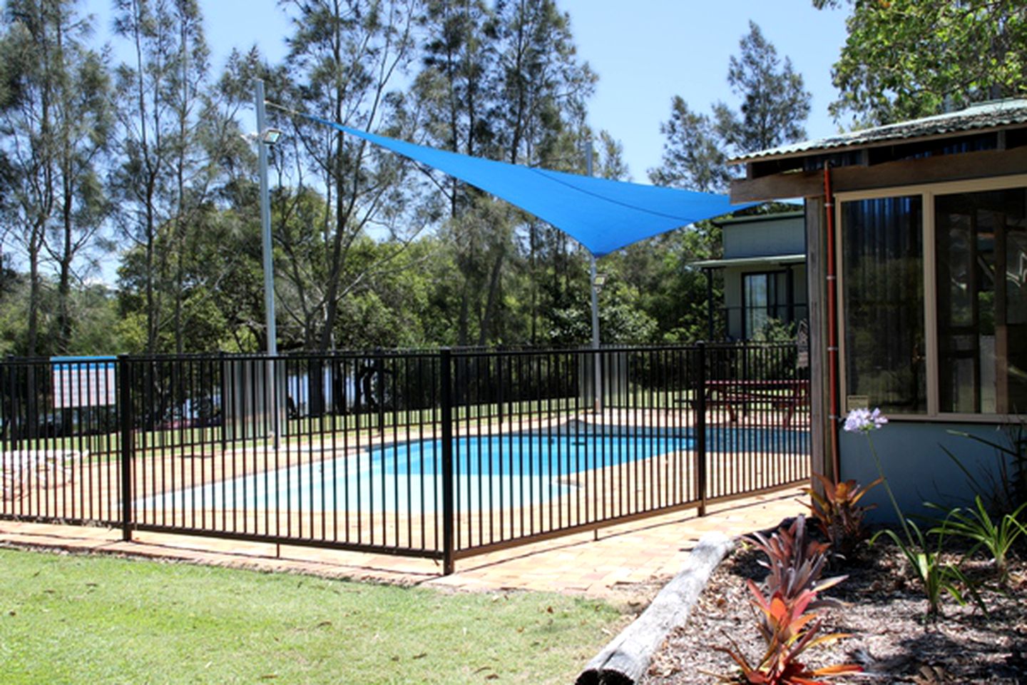 Unique Getaway Cabin by the Beach near Byron Bay, New South Wales, Australia