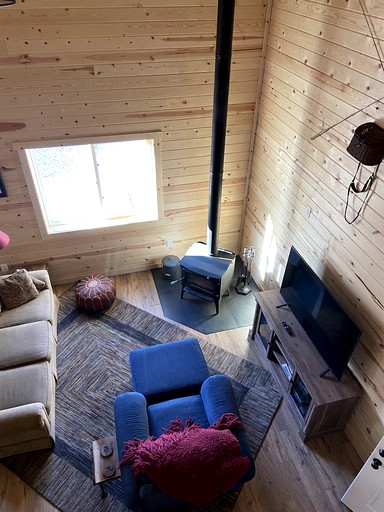 Barns (United States of America, Cameron, Montana)