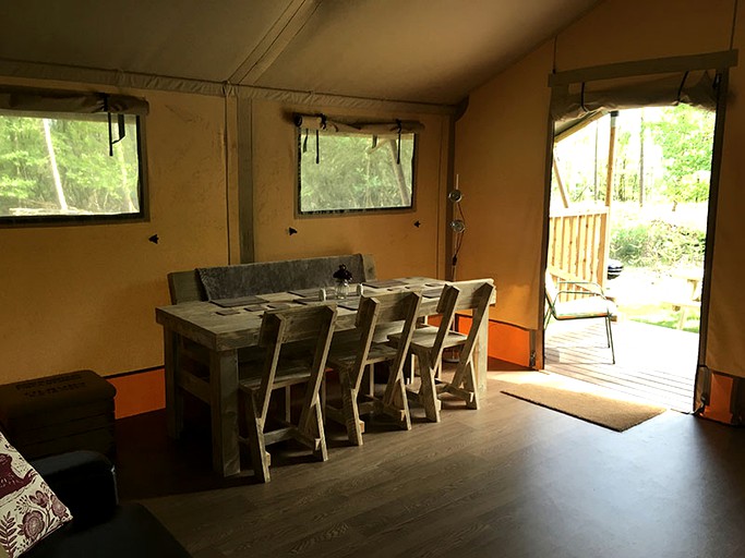 Safari Tents (Balcombe, England, United Kingdom)