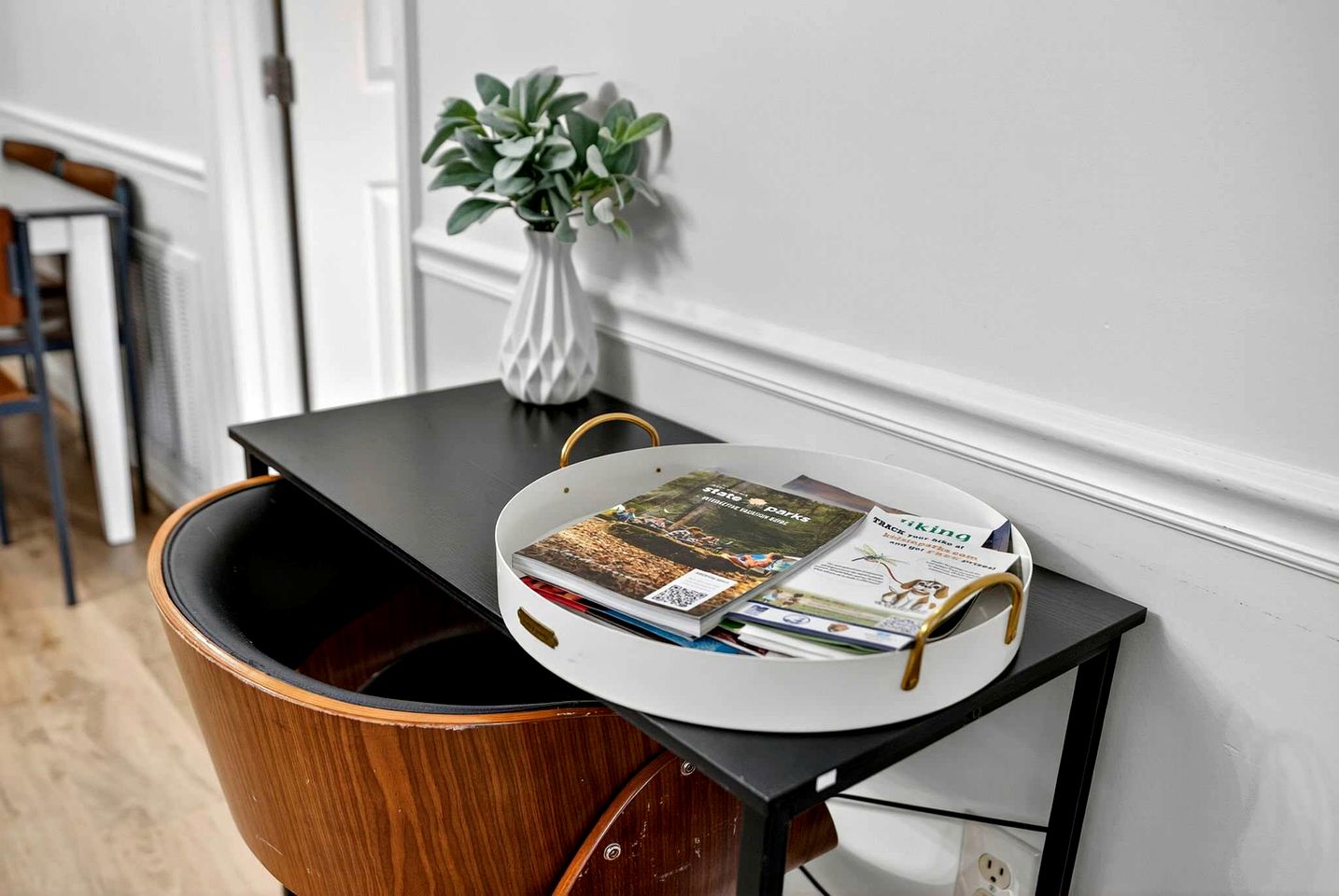 Cozy Family Cabin with Bunkhouse & Fireplace Near The Woods Golf Resort | Hedgesville, WV