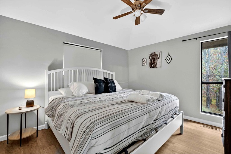 Cabins (United States of America, Hedgesville, West Virginia)