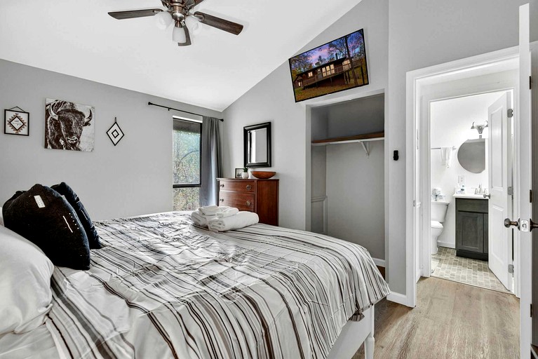 Cabins (United States of America, Hedgesville, West Virginia)