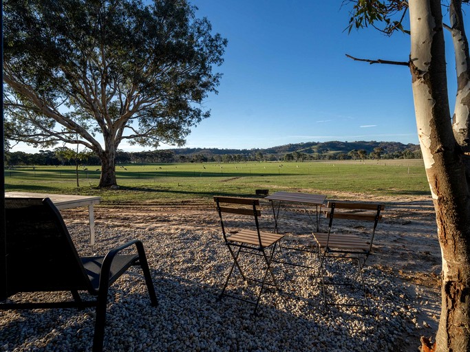 Tiny Houses (Australia, Warrenmang, Victoria)
