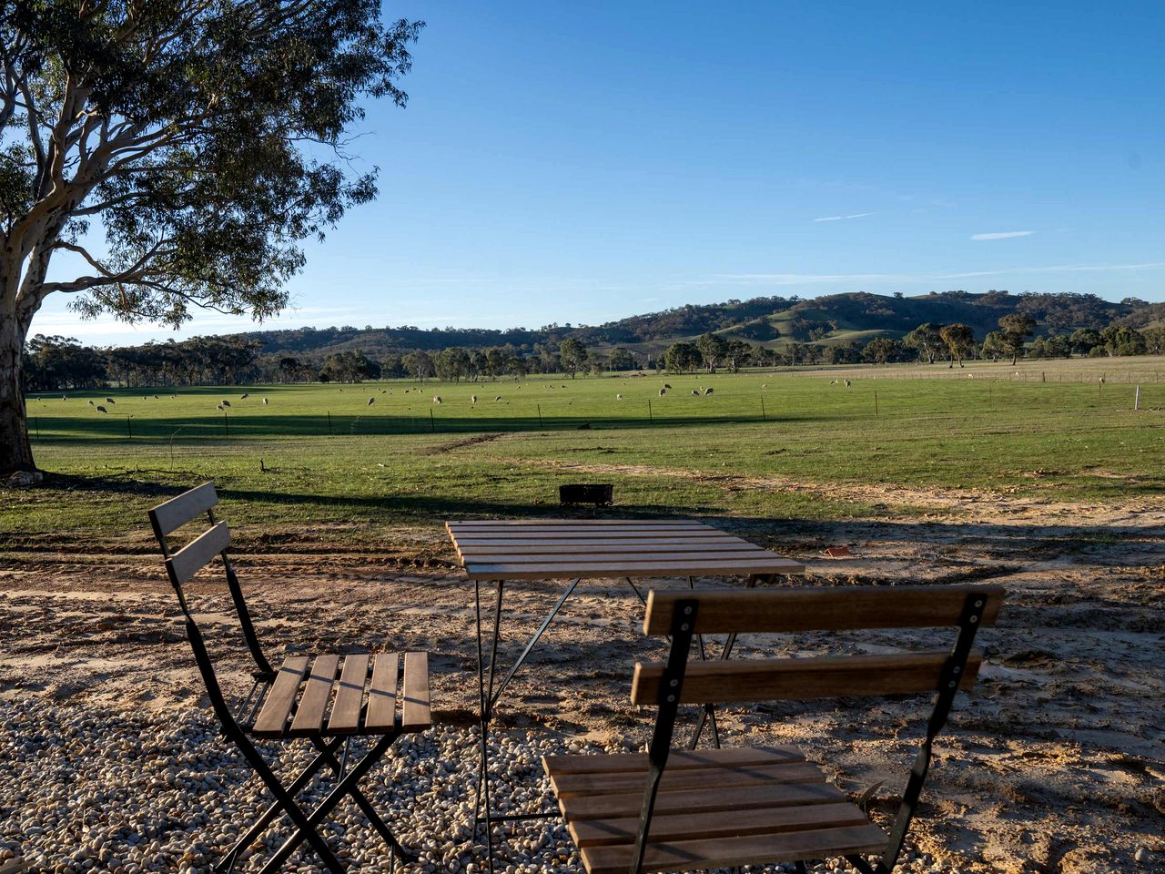 Rustic Tiny House Farm Stay Surrounded by Nature near Pyrenees Wine Region, Victoria