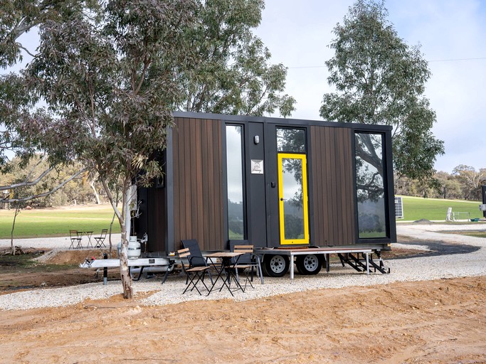 Tiny Houses (Australia, Warrenmang, Victoria)